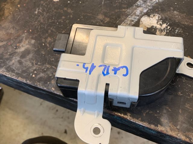 bontott KIA CARENS Riasztó Hangszóró