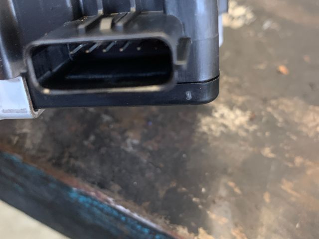 bontott KIA CARENS Riasztó Hangszóró