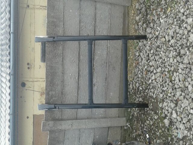 bontott KIA CARENS Tetősín Pár