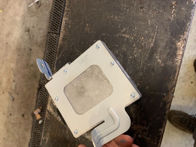 bontott KIA CARENS Tolatóradar Elektronika