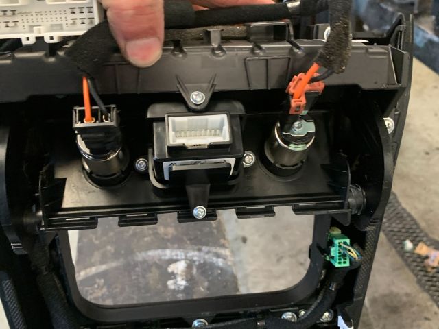 bontott KIA CARENS Váltókar Keret