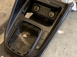 bontott KIA CARENS Váltókar Keret