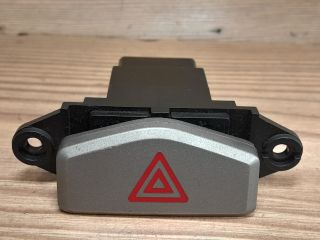 bontott KIA CARENS Vészvillogó Kapcsoló