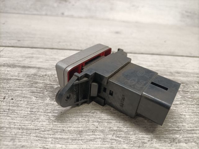 bontott KIA CARENS Vészvillogó Kapcsoló