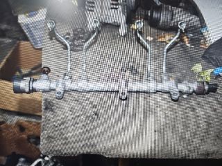 bontott KIA CARNIVAL Közösnyomócső