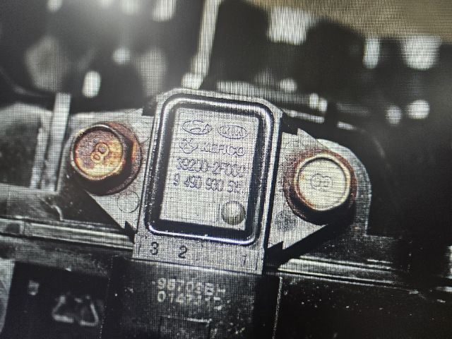 bontott KIA CARNIVAL Szívósor