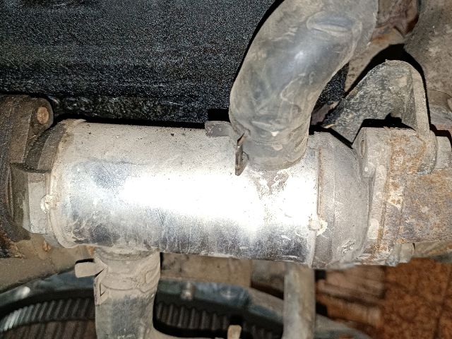 bontott KIA CARNIVAL EGR Hűtő