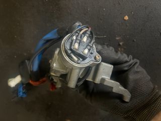 bontott KIA CARNIVAL Gyújtáskapcsoló