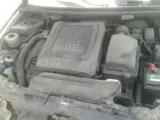 bontott KIA CARNIVAL Jobb első Lengőkar