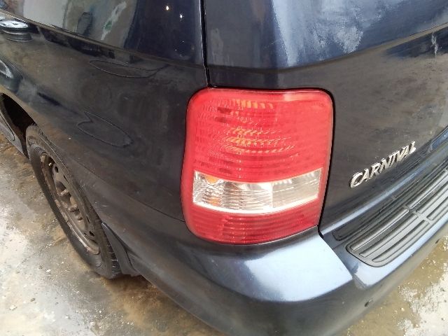 bontott KIA CARNIVAL Leömlő (Soros)