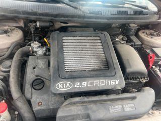 bontott KIA CARNIVAL Motor (Fűzött blokk hengerfejjel)