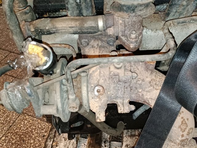 bontott KIA CARNIVAL Turbó