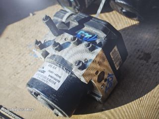 bontott KIA CARNIVAL ABS Kocka