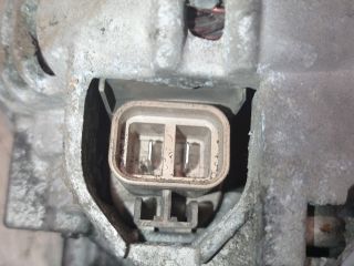 bontott KIA CARNIVAL Generátor