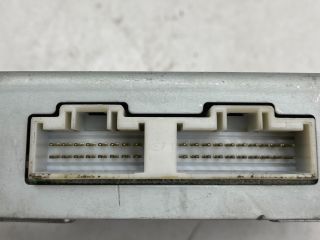 bontott KIA CARNIVAL Motorvezérlő