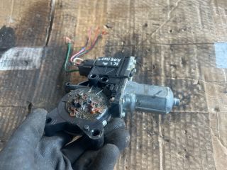 bontott KIA CARNIVAL Bal első Ablakemelő Motor