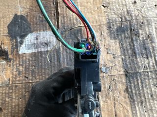 bontott KIA CARNIVAL Bal első Ablakemelő Motor