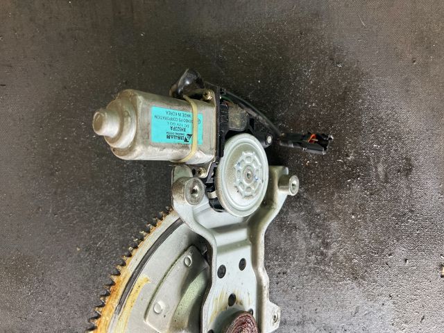 bontott KIA CARNIVAL Bal első Ablakemelő Szerkezet (Elektromos)