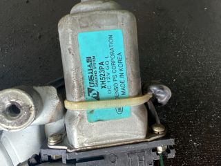 bontott KIA CARNIVAL Bal első Ablakemelő Szerkezet (Elektromos)