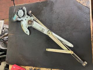 bontott KIA CARNIVAL Bal első Ablakemelő Szerkezet (Elektromos)