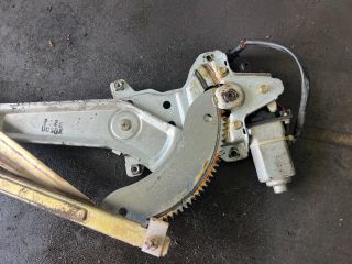 bontott KIA CARNIVAL Bal első Ablakemelő Szerkezet (Elektromos)