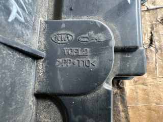 bontott KIA CARNIVAL Bal első Ajtózár