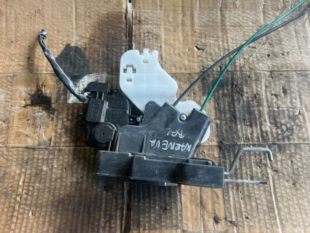 bontott KIA CARNIVAL Bal első Ajtózár