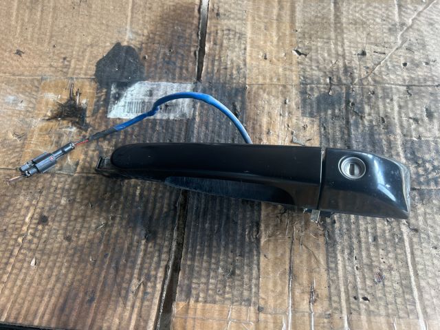 bontott KIA CARNIVAL Bal első Külső Kilincs