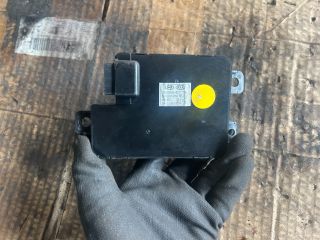 bontott KIA CARNIVAL Bal első Ülés Állító Motor