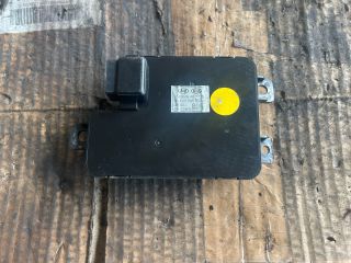 bontott KIA CARNIVAL Bal első Ülés Állító Motor