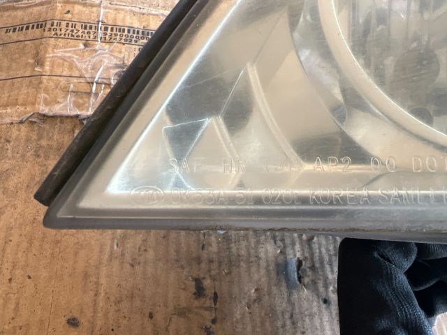 bontott KIA CARNIVAL Bal Fényszóró