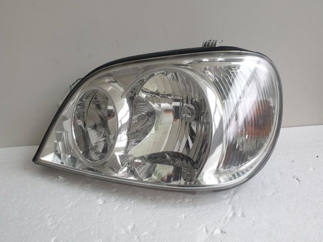 bontott KIA CARNIVAL Bal Fényszóró