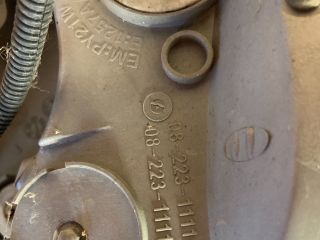 bontott KIA CARNIVAL Bal Fényszóró