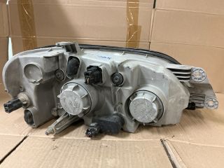 bontott KIA CARNIVAL Bal Fényszóró