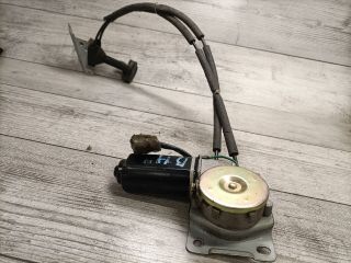 bontott KIA CARNIVAL Bal hátsó Ablakemelő Motor