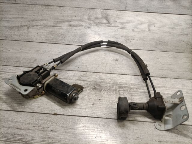 bontott KIA CARNIVAL Bal hátsó Ablakemelő Motor