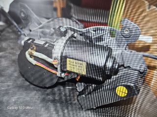 bontott KIA CARNIVAL Bal hátsó Ajtózár