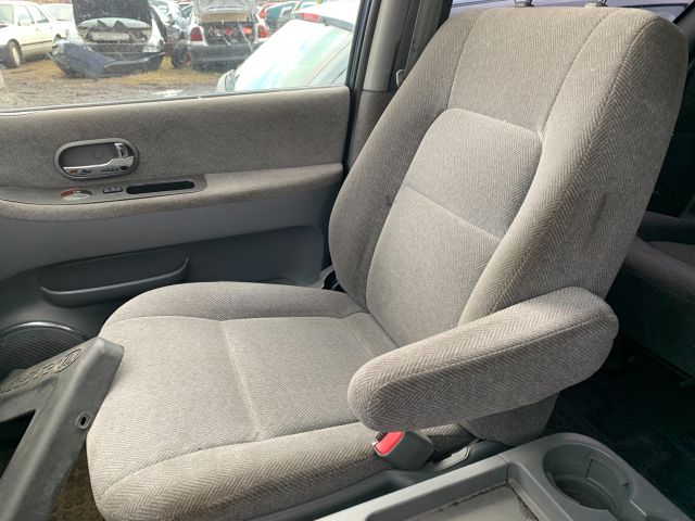 bontott KIA CARNIVAL Bal hátsó Sárvédő