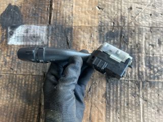 bontott KIA CARNIVAL Bal Kormánykapcsoló Irányjelző