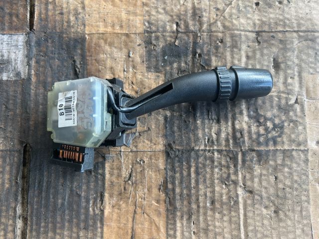 bontott KIA CARNIVAL Bal Kormánykapcsoló Irányjelző