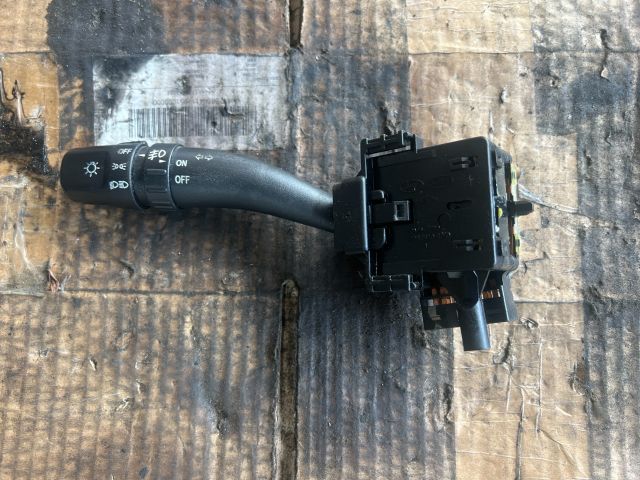 bontott KIA CARNIVAL Bal Kormánykapcsoló Irányjelző