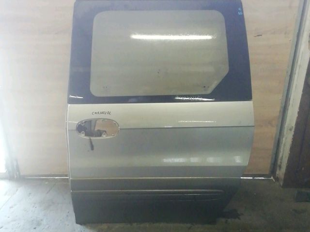 bontott KIA CARNIVAL Bal Tolóajtó (Részeivel)