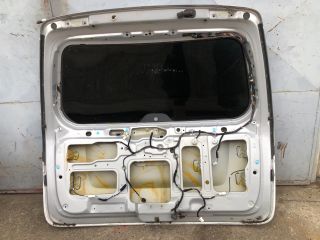 bontott KIA CARNIVAL Csomagtérajtó (Részeivel)