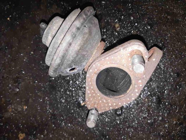 bontott KIA CARNIVAL EGR / AGR Szelep