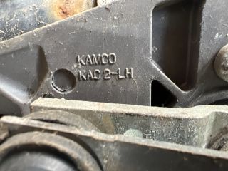 bontott KIA CARNIVAL Első Ablaktörlő Szerkezet Motorral