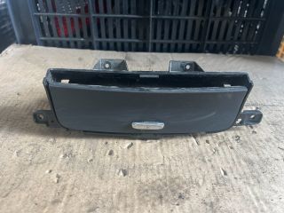 bontott KIA CARNIVAL Első Tároló Rekesz