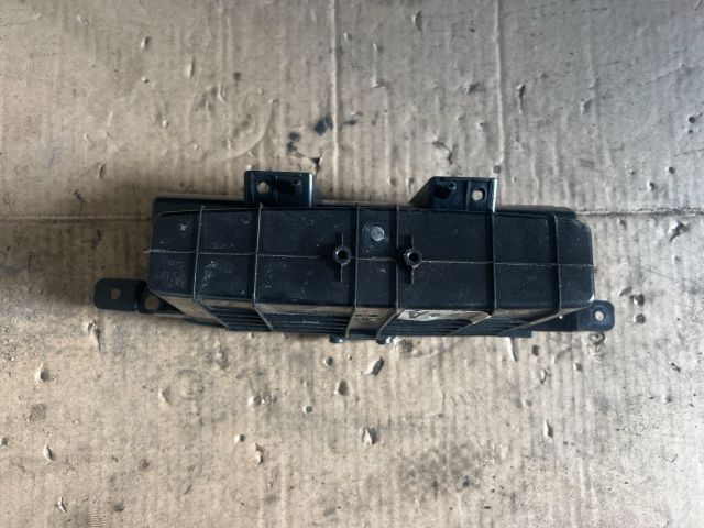 bontott KIA CARNIVAL Első Tároló Rekesz