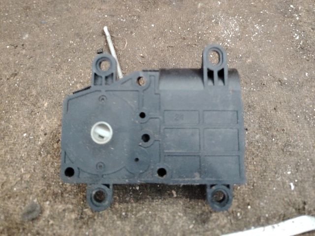 bontott KIA CARNIVAL Fűtés Állító Motor