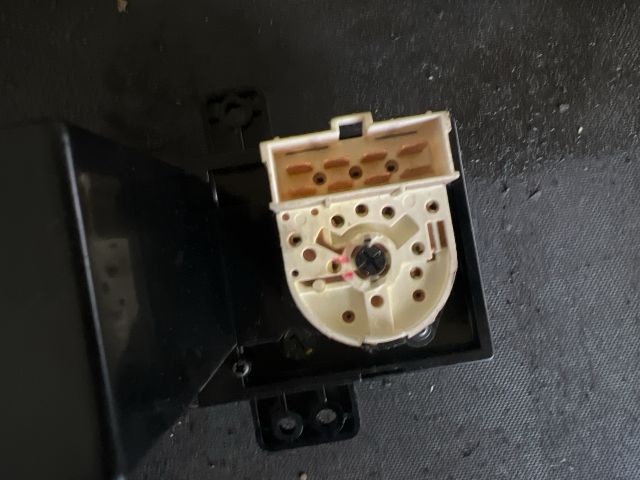 bontott KIA CARNIVAL Fűtéskapcsoló (manuális klímás)