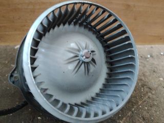 bontott KIA CARNIVAL Fűtőmotor (Klímás)